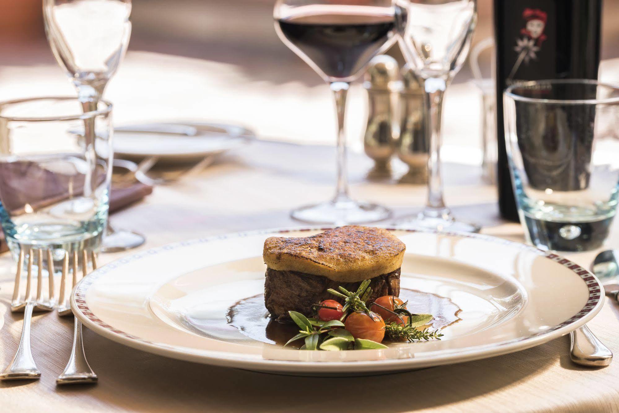 Caesar's 4* Cagliari